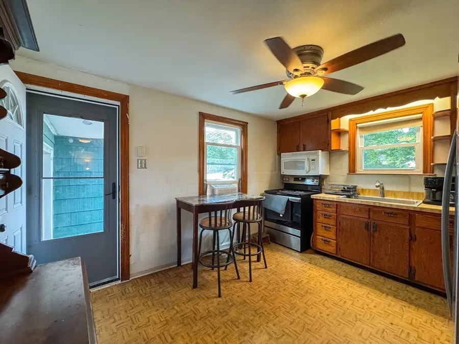 18 Woodland Cir, Methuen, MA 01844 - #3
