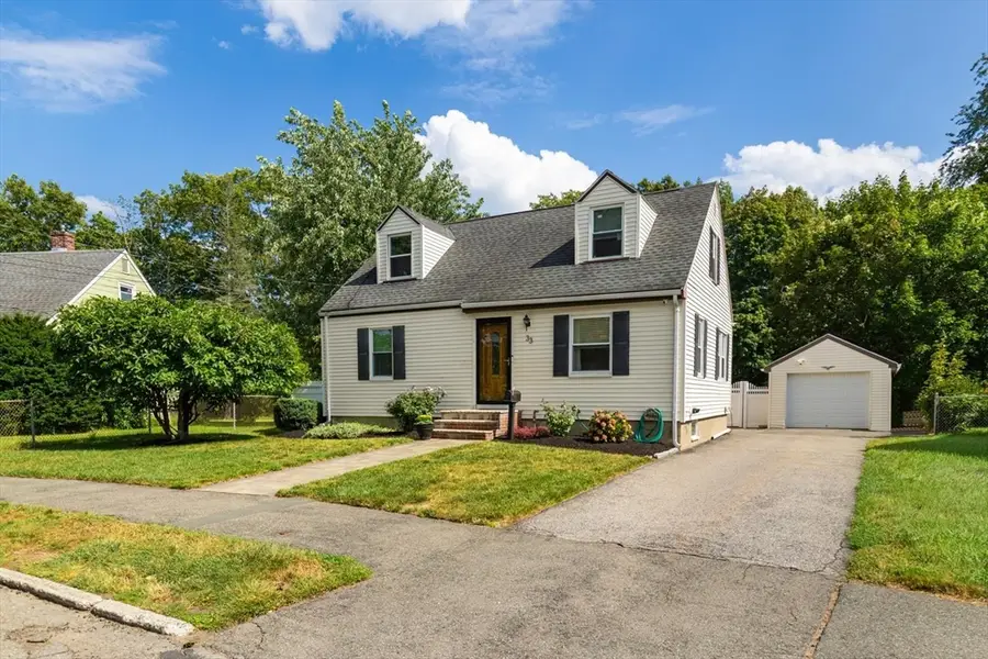 33 Griffin Rd, Peabody, MA 01960 - #2