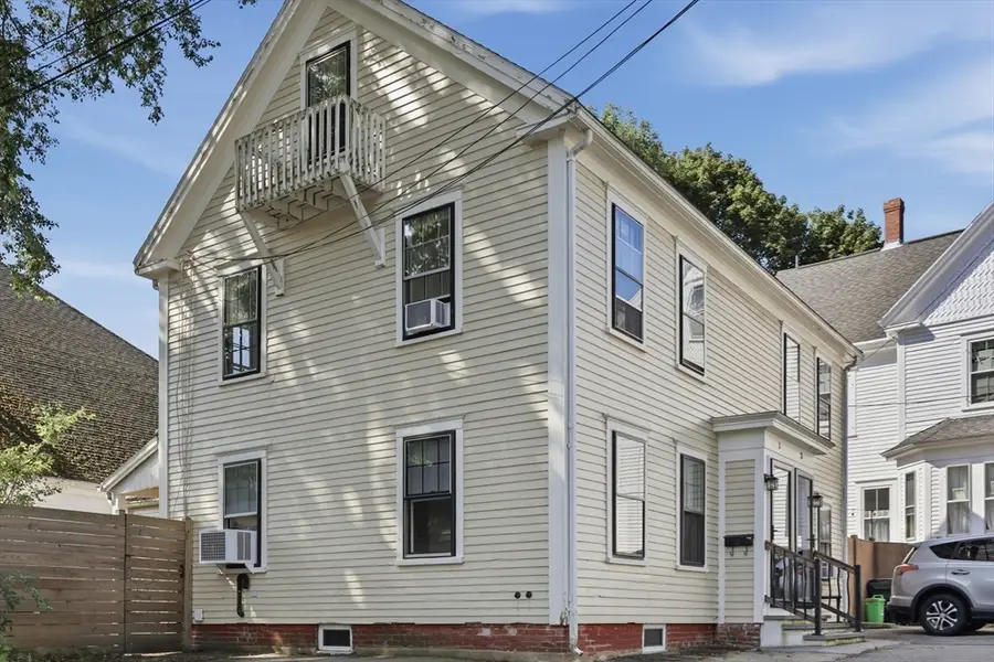 1 Lincoln Ct #1, Amesbury, MA 01913 - #2
