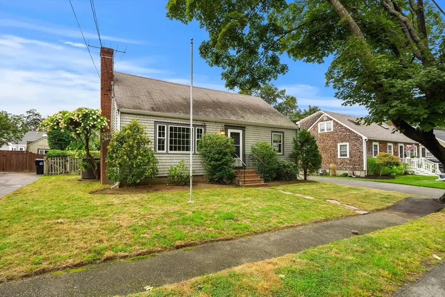 18 Iverson Rd, Beverly, MA 01915 - #3