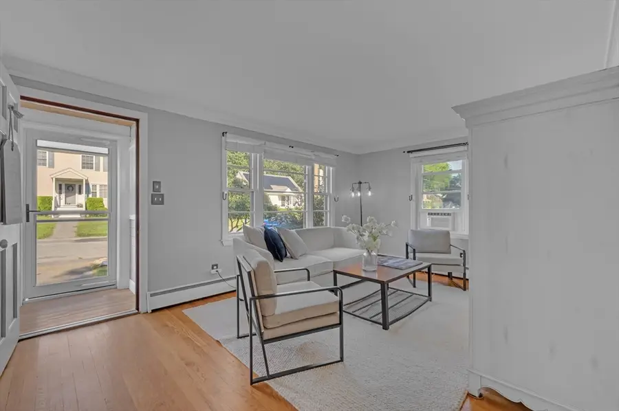 187 Campbell Dr, Lowell, MA 01851 - #3