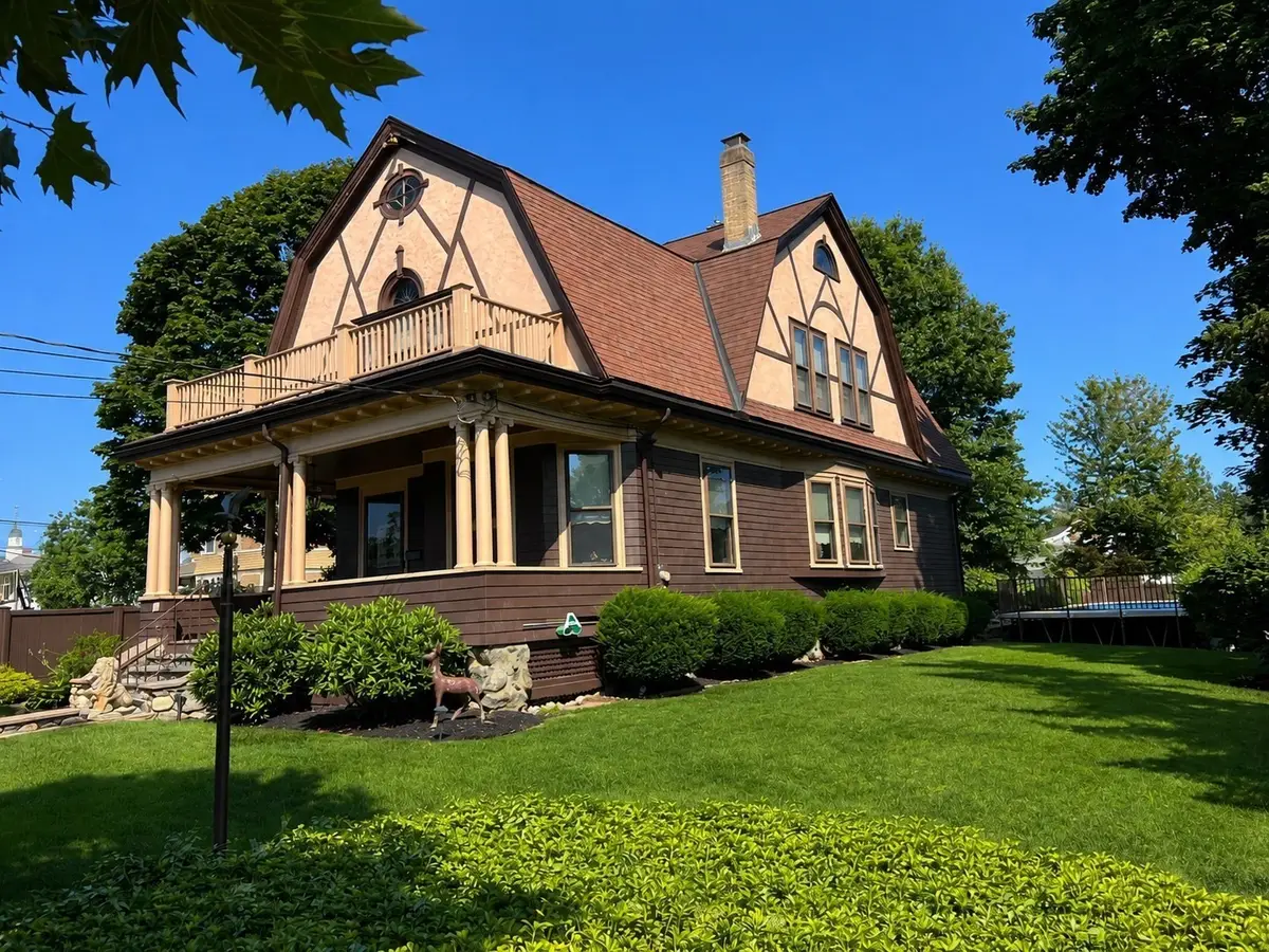 14 Lafayette St, Waltham, MA 02453 - #1