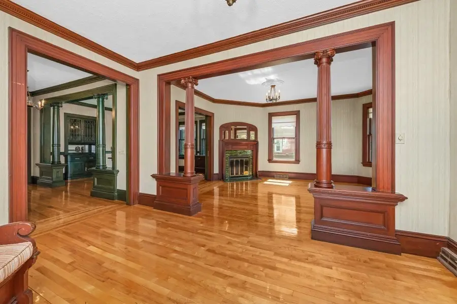 14 Lafayette St, Waltham, MA 02453 - #3