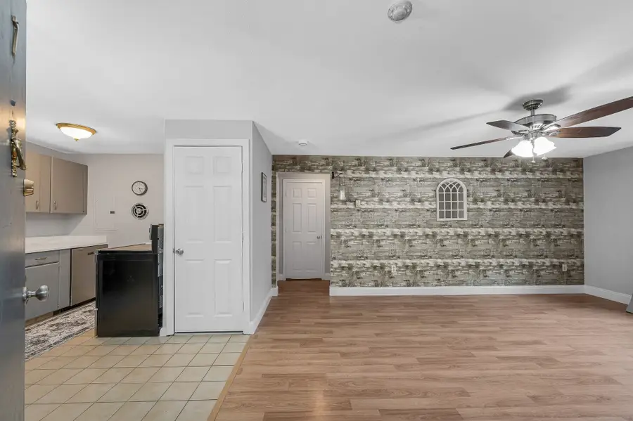 7 Glen Ave #7, Chelmsford, MA 01824 - #2
