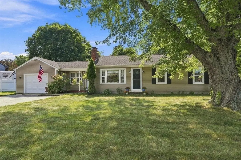 26 Middle Street, Attleboro, MA 02703 - #1