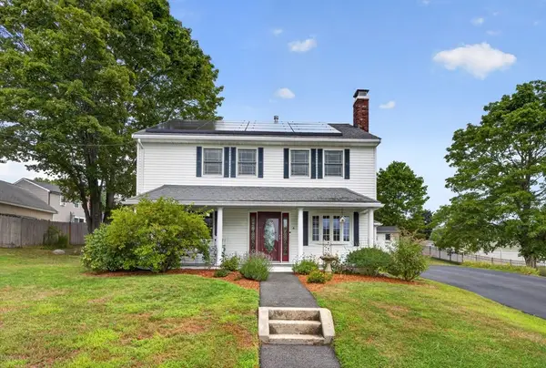 4 Jeffrey Rd, Billerica, MA 01821