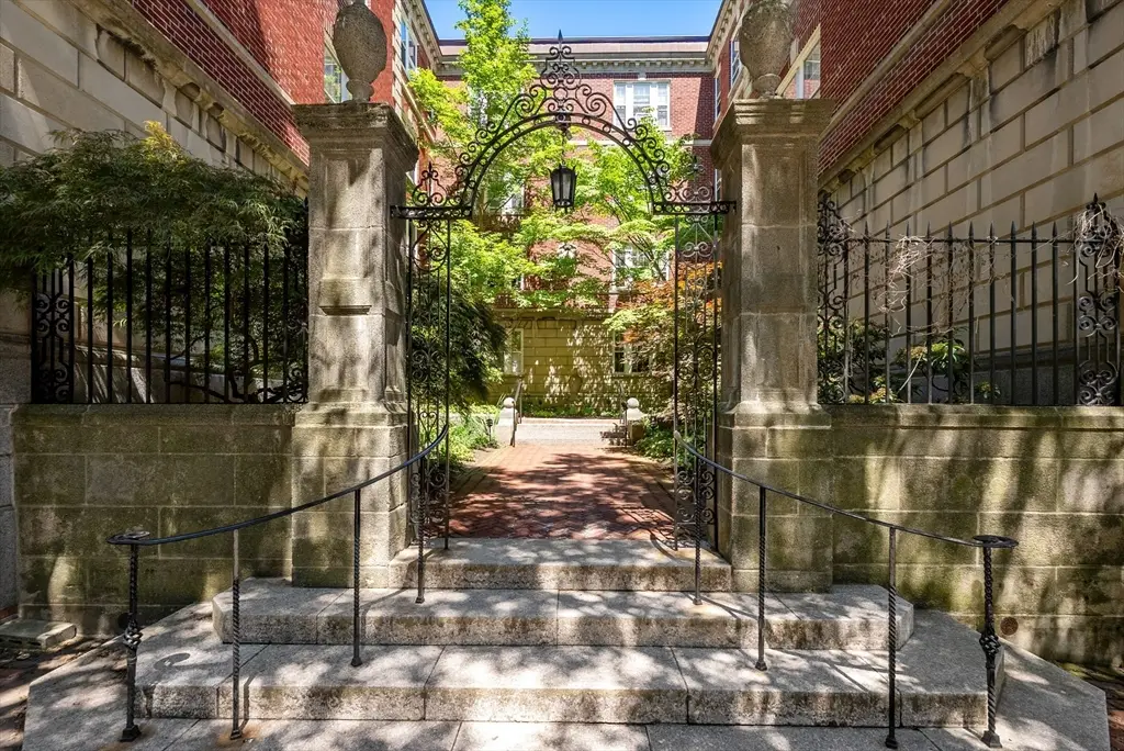 6 Washington Avenue #11, Cambridge, MA 02140 - #1