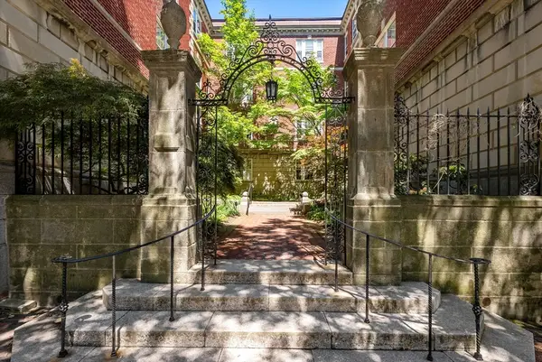 6 Washington Avenue #11, Cambridge, MA 02140