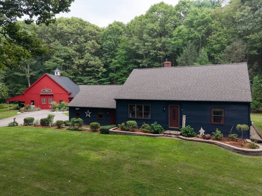 4 Oscars Drive, Spencer, MA 01562 - #2