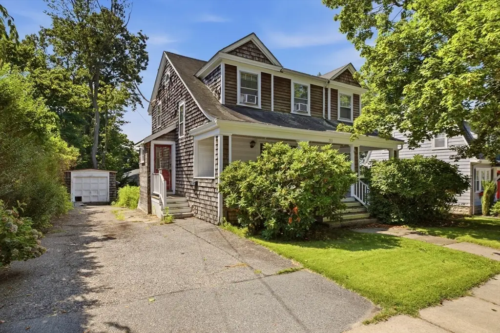 283 Montgomery St, Fall River, MA 02720 - #1