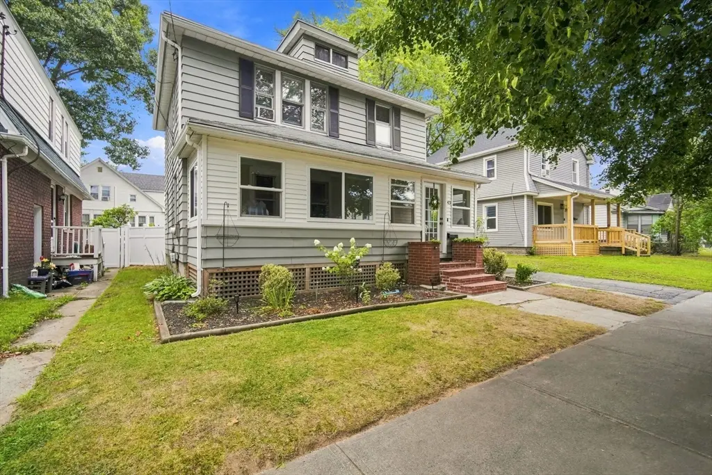 43 Corona St, Springfield, MA 01104 - #1