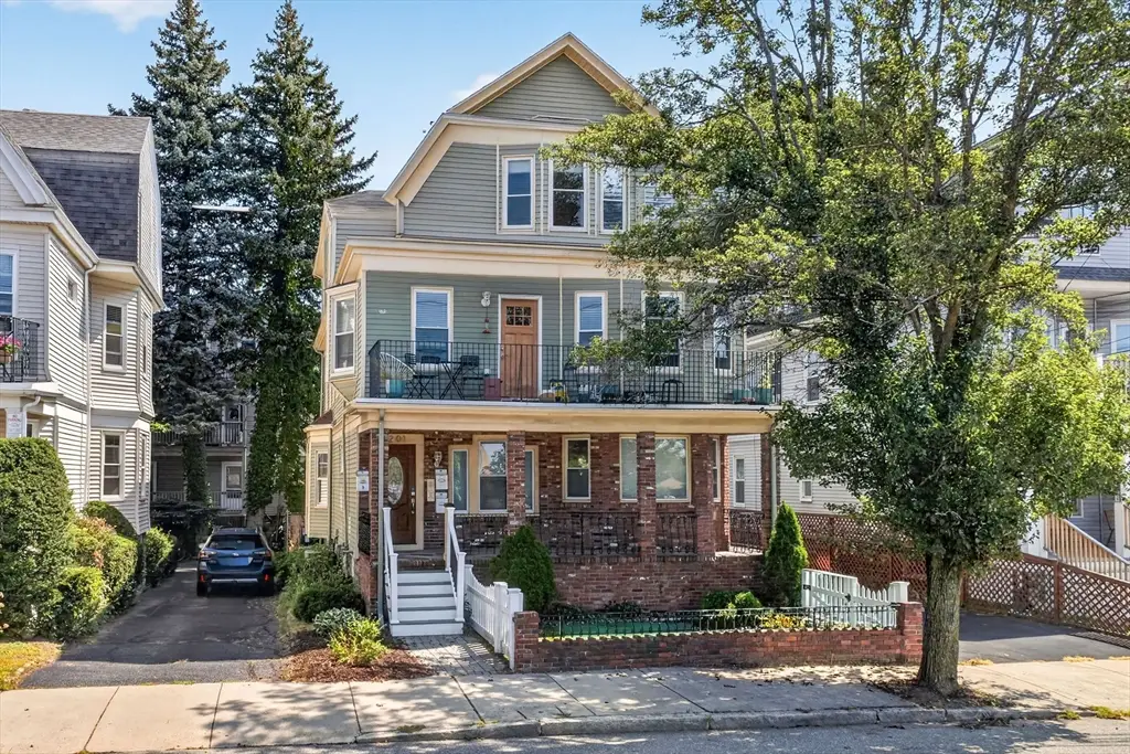 201 College Ave #3, Somerville, MA 02144 - #1