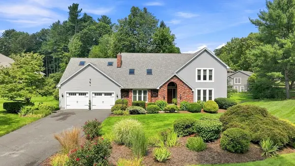 54 Blueberry Rdg, Westfield, MA 01085