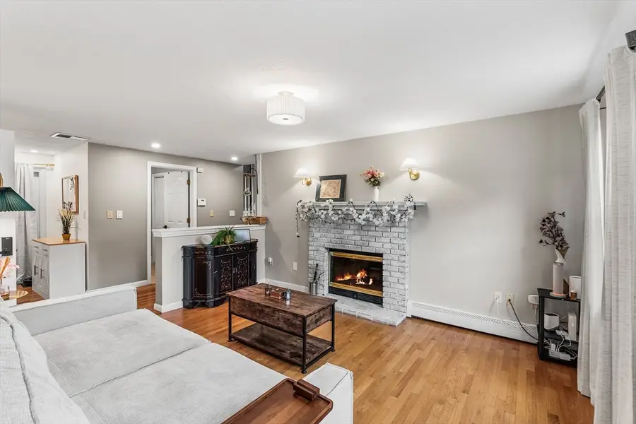 16 Jasmine Rd, Medway, MA 02053 - #3