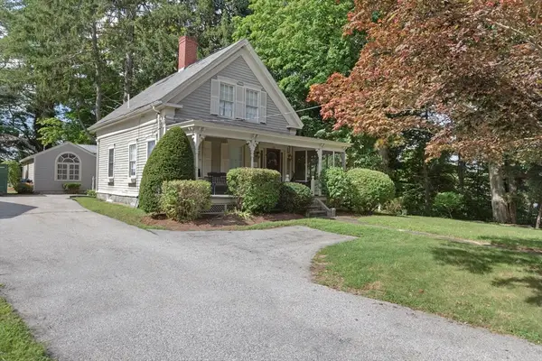 156 Main St, Douglas, MA 01516