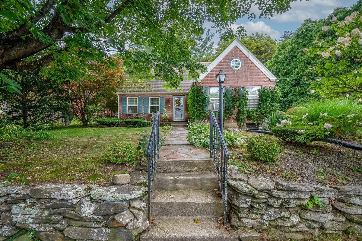 7 Virginia Rd, Worcester, MA 01602 - #1