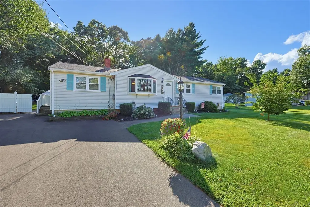 8 Pontiac Rd, Walpole, MA 02081 - #1