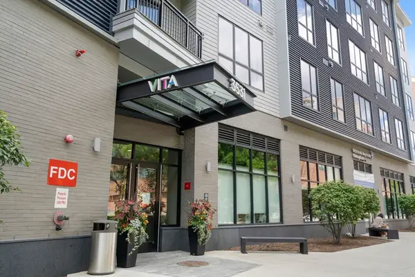 3531 Washington #421, Boston, MA 02130
