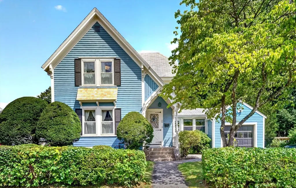 26 Hartford St, Bedford, MA 01730 - #1