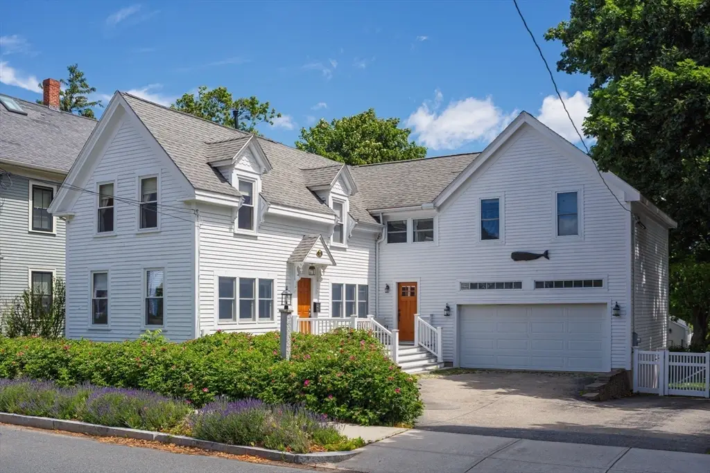 18 Jackson St, Newburyport, MA 01950 - #1