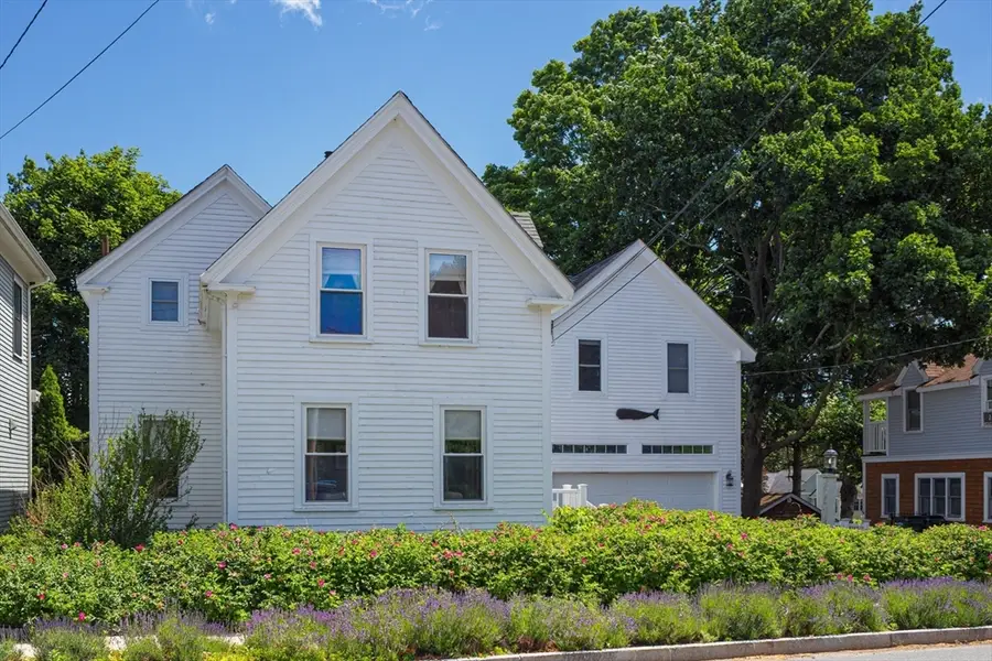 18 Jackson St, Newburyport, MA 01950 - #2