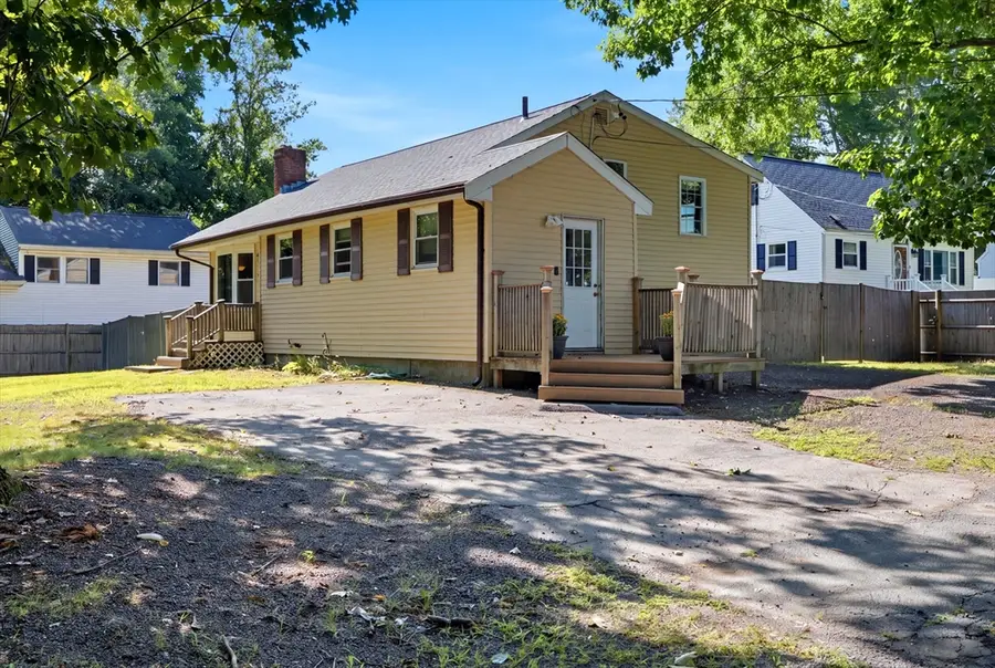 47 W Shore Rd, Holbrook, MA 02343 - #3