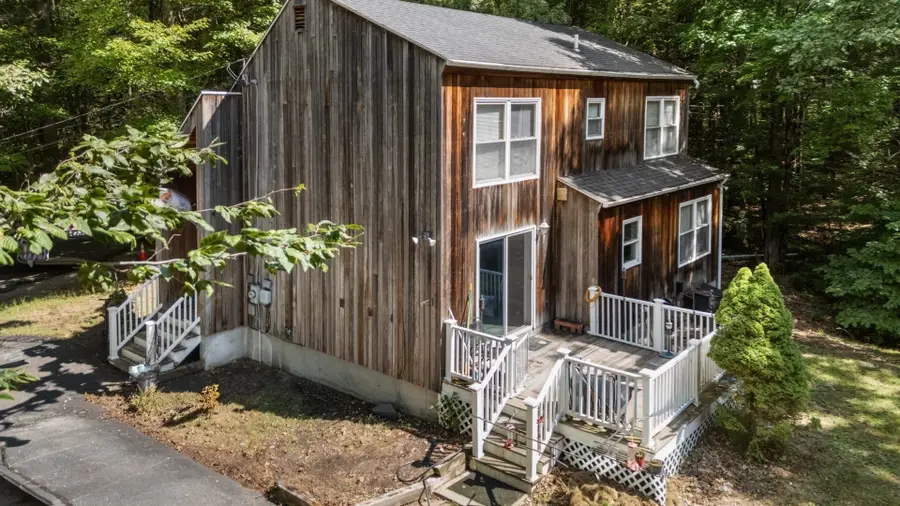 19 Jade, Derry, NH 03038 - #3