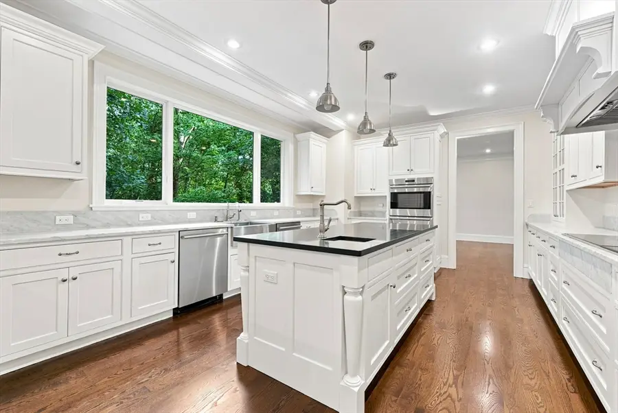 31 Kesseler Way, Newton, MA 02467 - #3