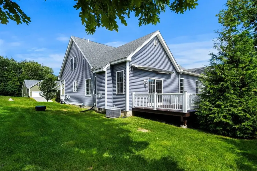 63 Hummingbird Ln #A, Groton, MA 01450 - #3
