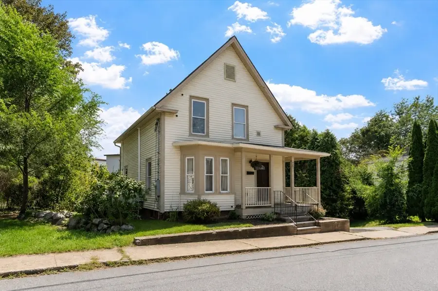 460 Pleasant St, Gardner, MA 01440 - #2