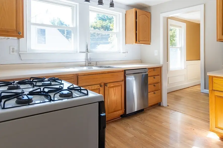 24 Belvidere Rd, Haverhill, MA 01830 - #3