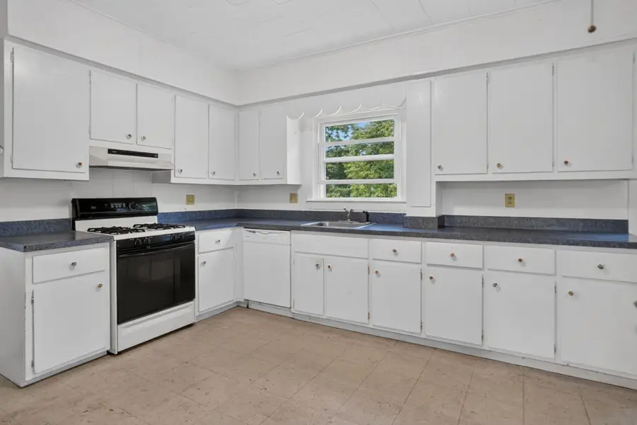 120 Edinboro Street, Marlborough, MA 01752 - #3