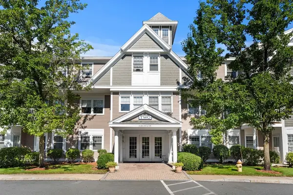 6 Technology Dr #235, Chelmsford, MA 01863