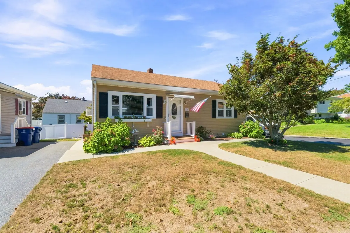 139 Seabury St, New Bedford, MA 02745 - #1