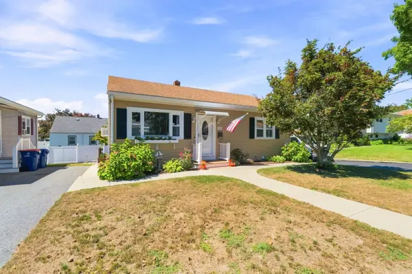 139 Seabury St, New Bedford, MA 02745