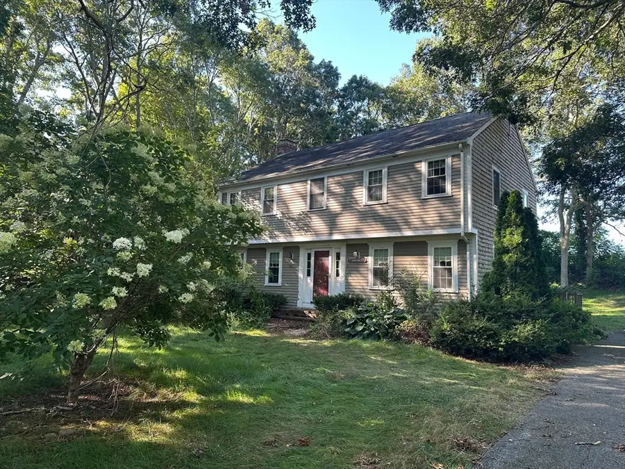 8 Deep Wood Dr, Sandwich, MA 02563 - #2