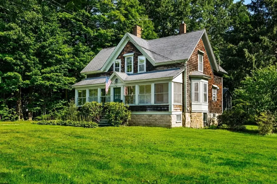 42 Walnut Rd, Hamilton, MA 01982 - #2