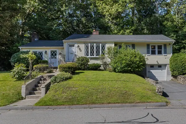 48 Washington St, Shrewsbury, MA 01545