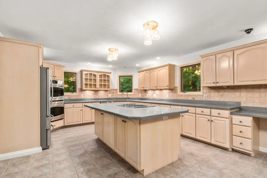 41 George Hill Rd, Grafton, MA 01519 - #2