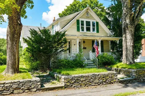 33 Warren Street, Taunton, MA 02780