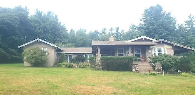 25 North St, Blandford, MA 01008 - #1