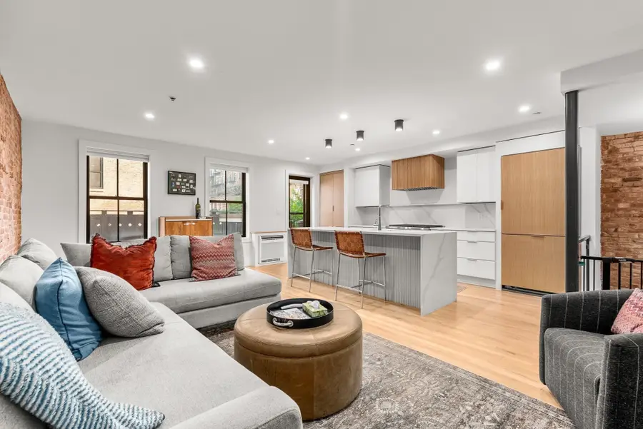680 Tremont St #1, Boston, MA 02118 - #2