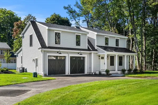 10 Harvey Park, Lynnfield, MA 01940