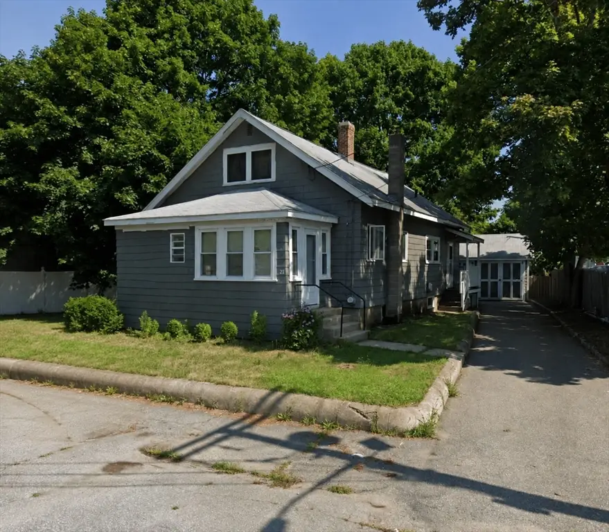 21 Avalon St, Stoughton, MA 02072 - #1