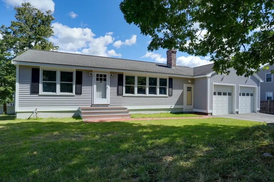 32 Lantern Ln, Burlington, MA 01803 - #2