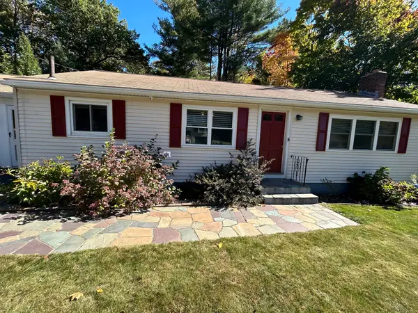56 Valleyview Rd, Leominster, MA 01453