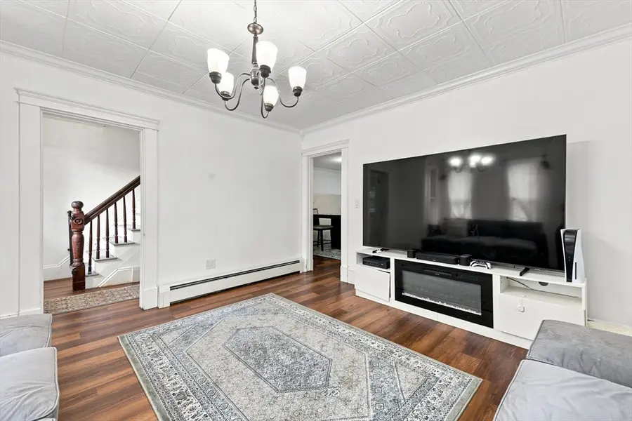 30 Prospect St, Pepperell, MA 01463 - #2