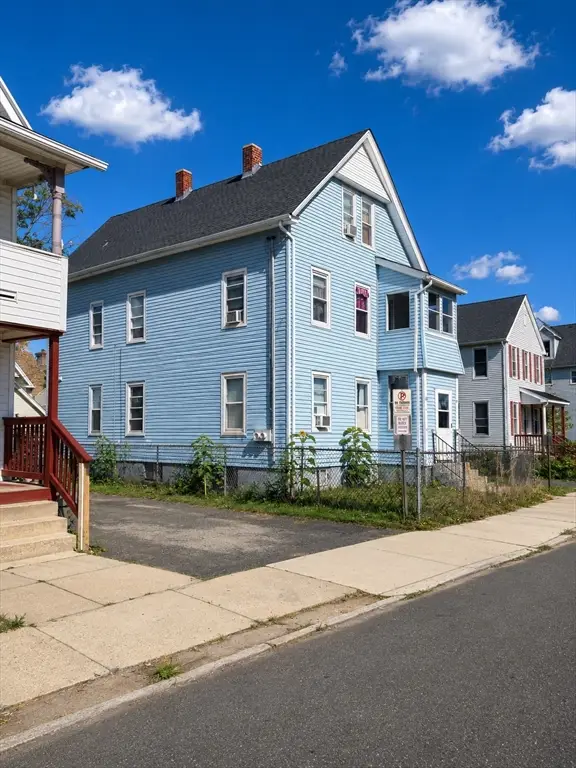 31-33 Hayden Ave, Springfield, MA 01109 - #3