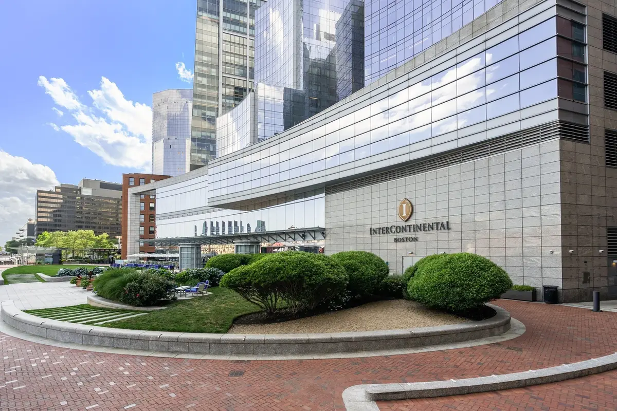 500 Atlantic Ave #21M, Boston, MA 02210 - #1
