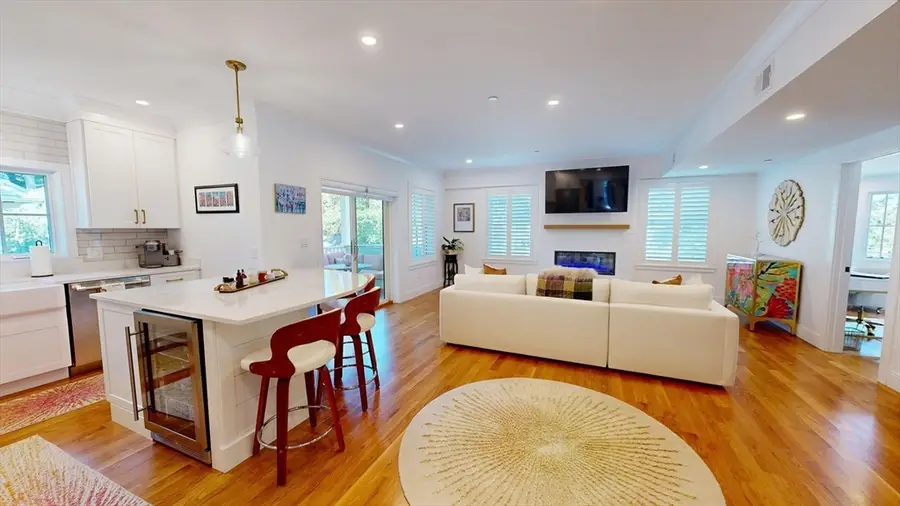 20 Lawrence St #2, Wakefield, MA 01880 - #2